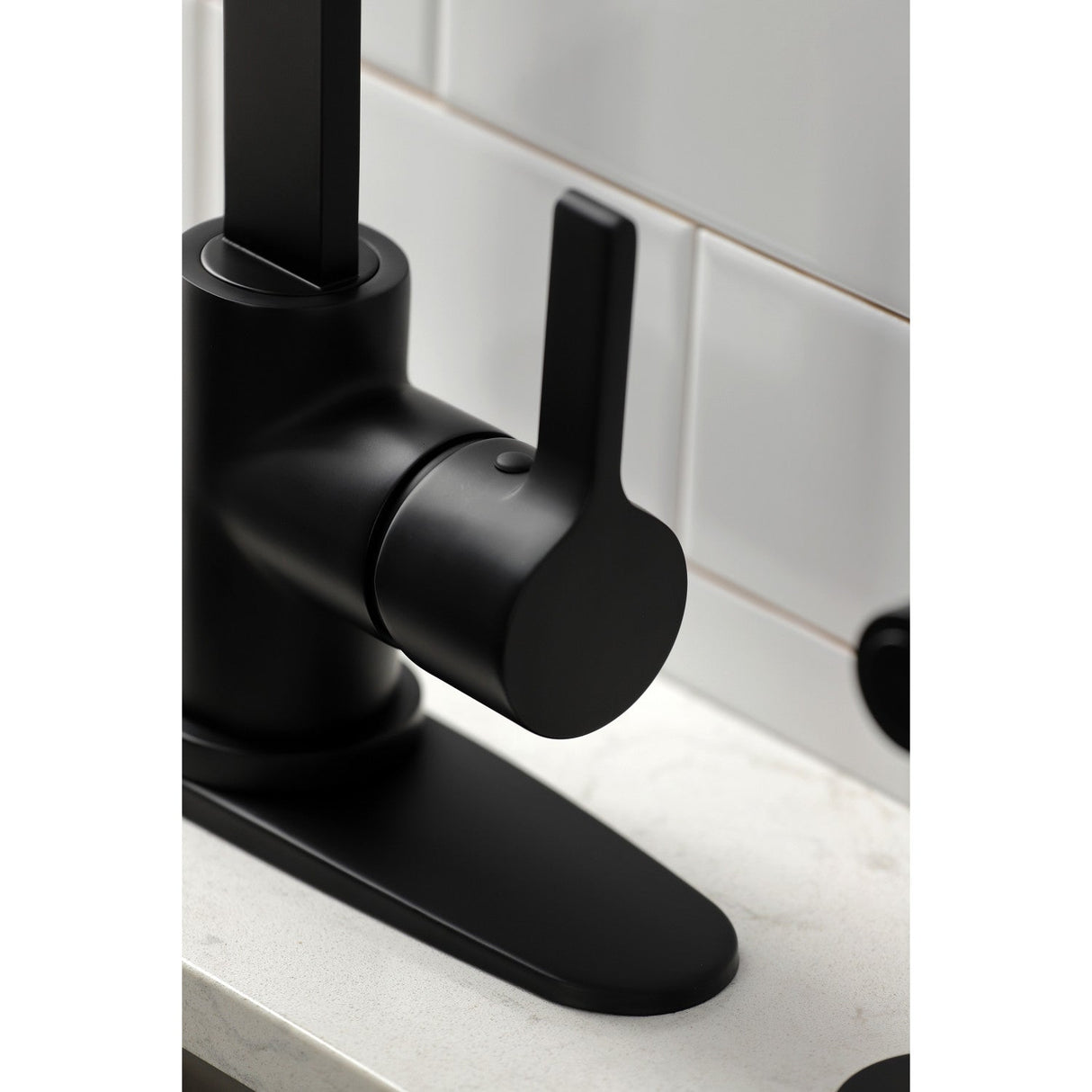 Continental LS8710CTLBS Single-Handle Deck Mount Kitchen Faucet with Brass Sprayer and Deck Plate, Matte Black