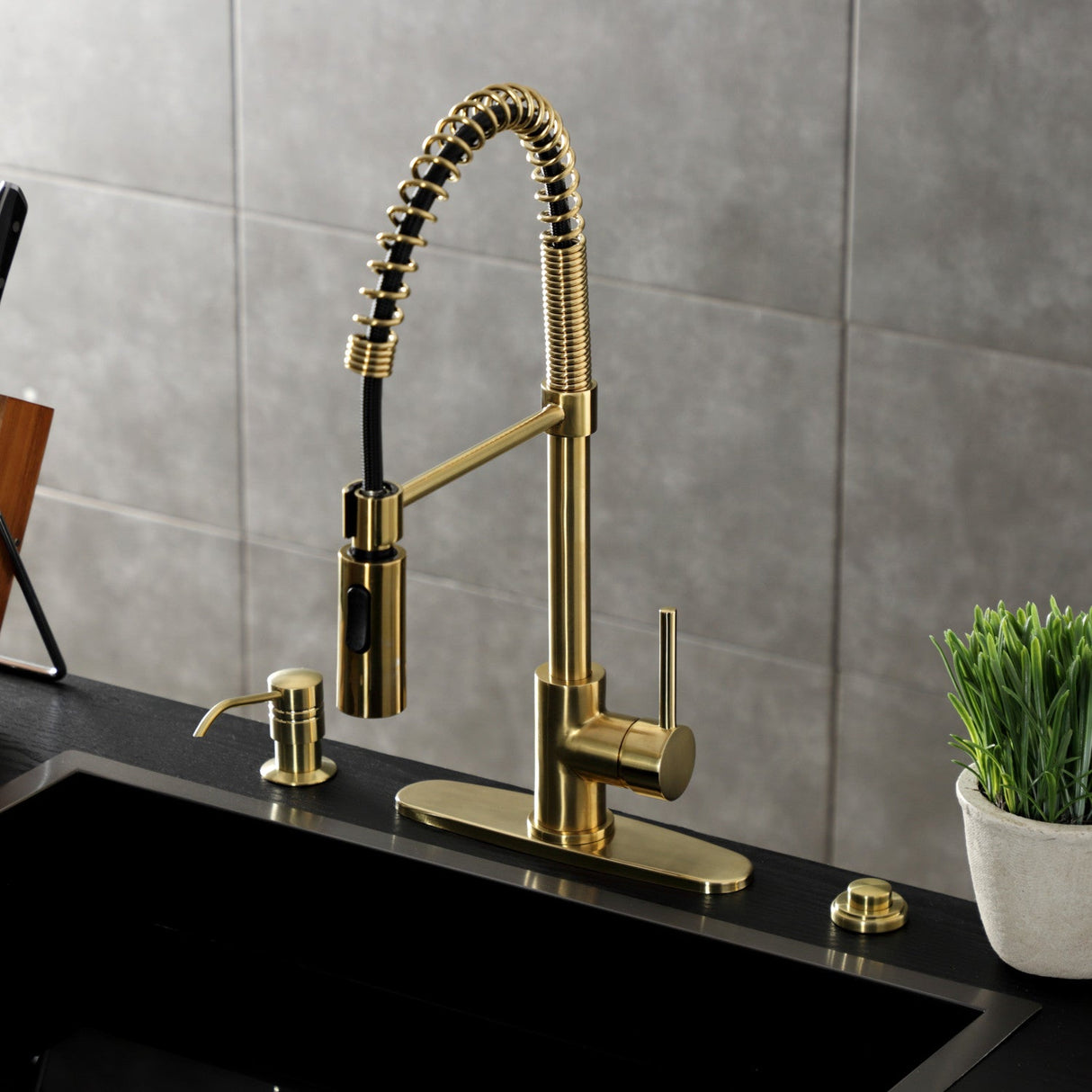 Concord LS8773DL Single-Handle 1-Hole Deck Mount Pre-Rinse Kitchen Faucet, Brushed Brass