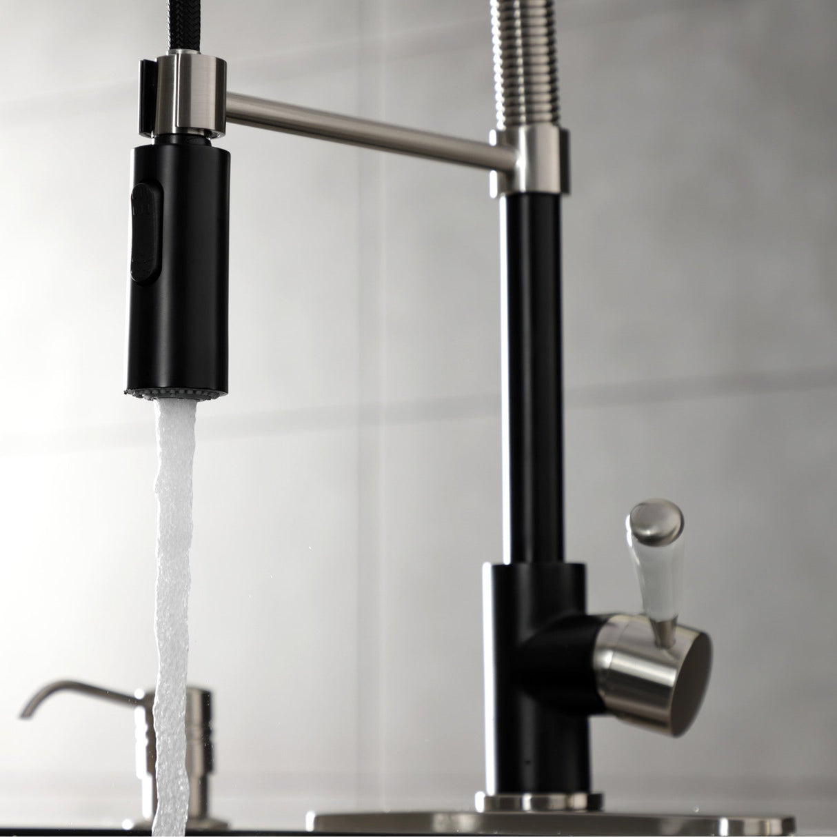 Paris LS8779DPL Single-Handle 1-Hole Deck Mount Pre-Rinse Kitchen Faucet, Matte Black/Brushed Nickel