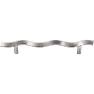 Top Knobs M417 Wave Pull 5 1/16