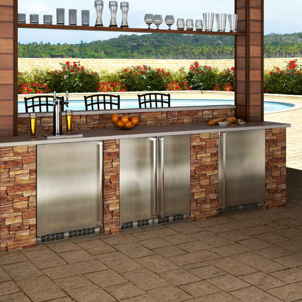 Marvel MORE215-SS31A 15" Outdoor Refrigerator, 2.7 Cu. Ft., Stainless Solid Door, Locking - view 4