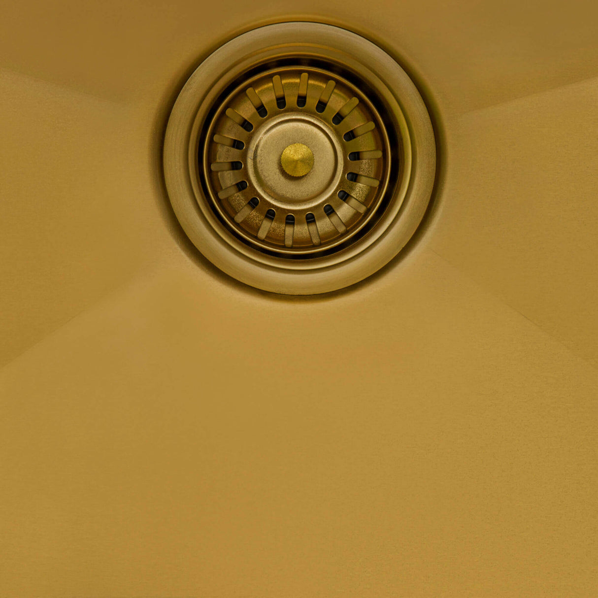 Ruvati 30-inch Polished Brass Matte Gold Workstation Undermount Kitchen Sink Single Bowl - RVH6530GG