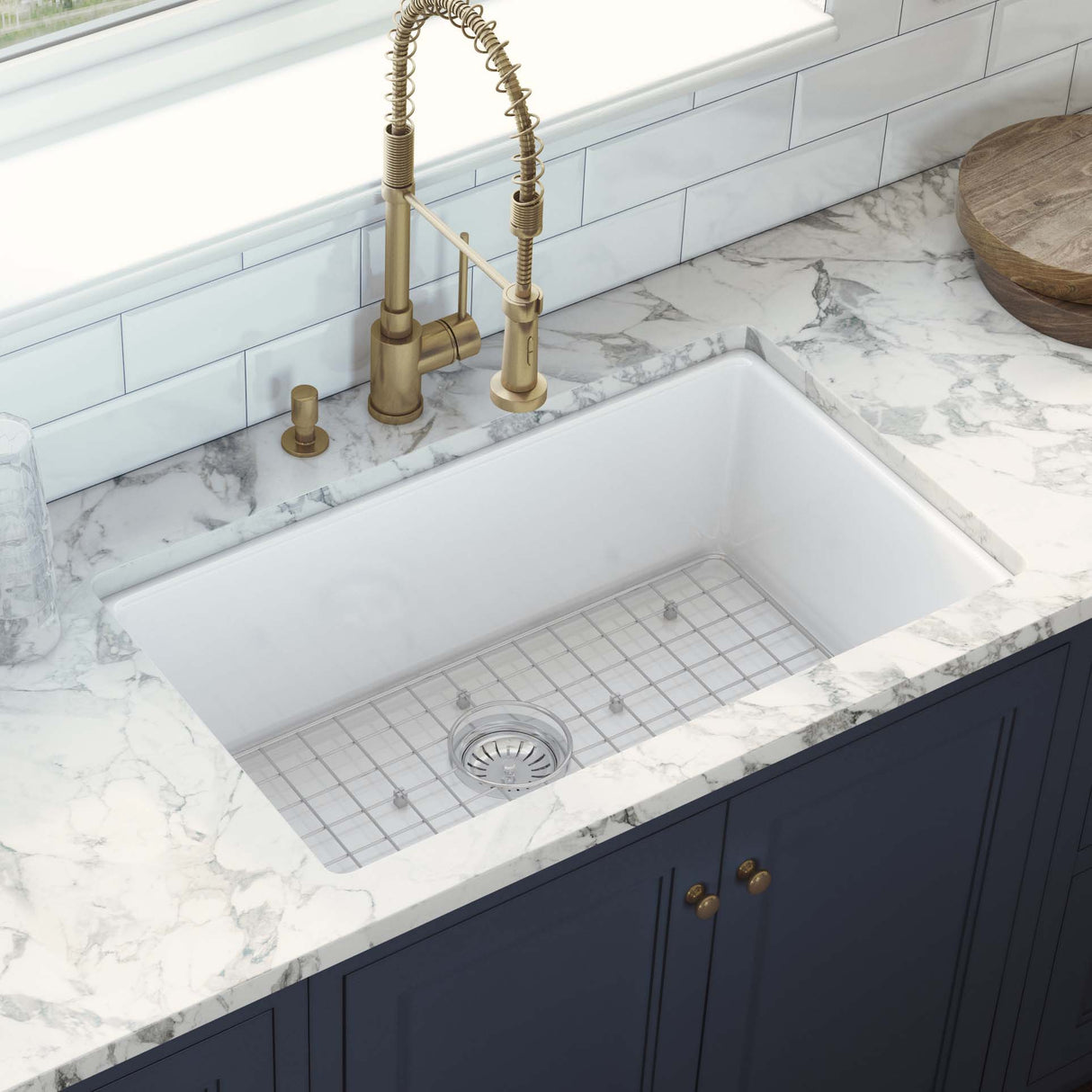 Ruvati 30-inch Fireclay Undermount / Drop-in Topmount Kitchen Sink Single Bowl - White - RVL3030WH
