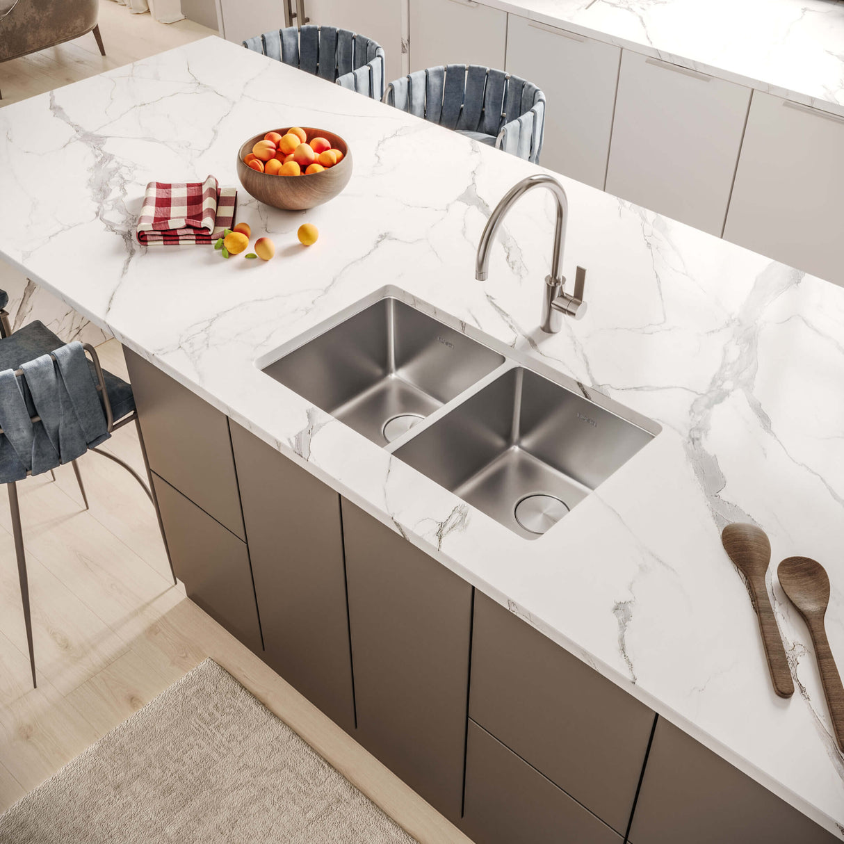 Ruvati 31-inch Undermount Kitchen Sink 50/50 Double Bowl 16 Gauge Stainless Steel - RVM5099