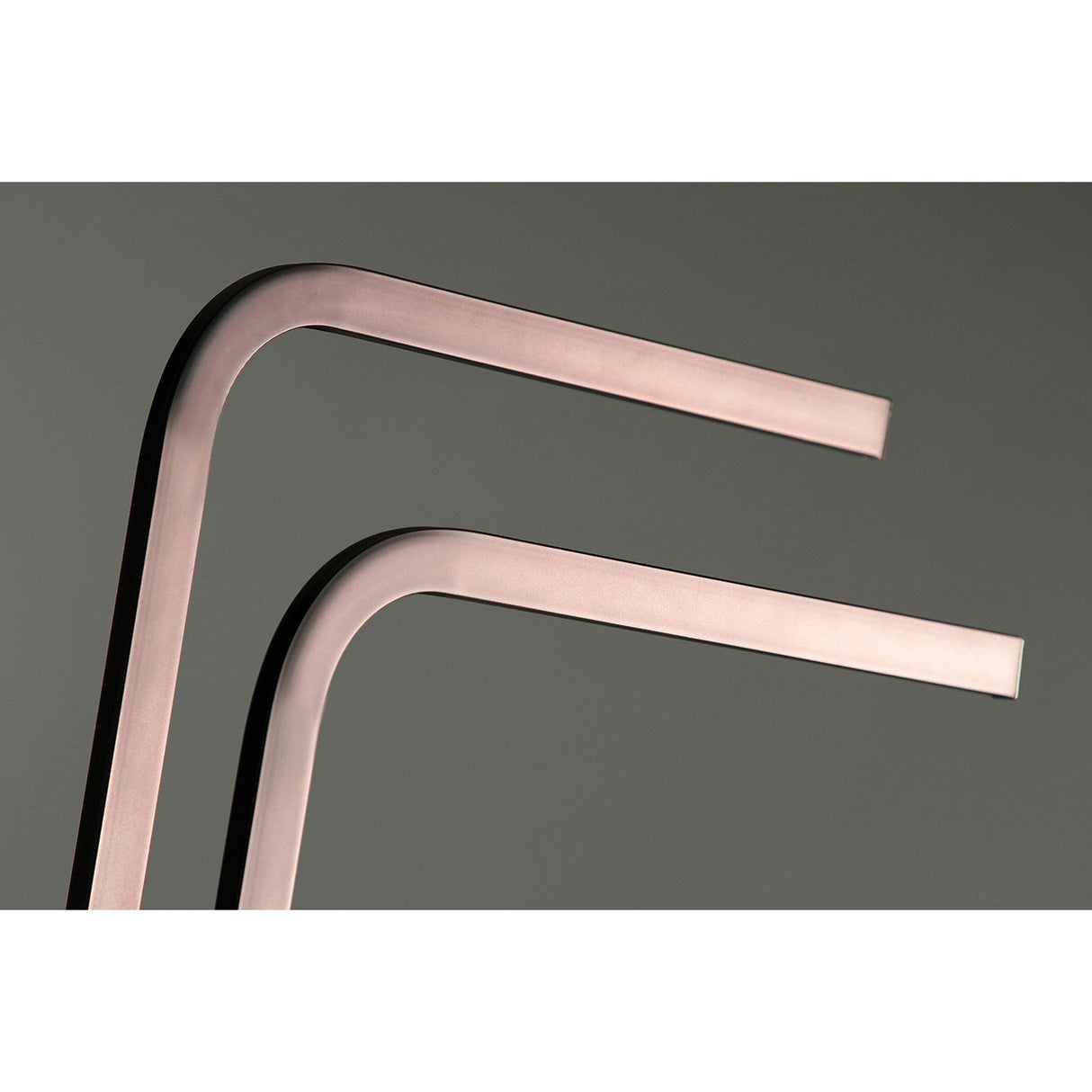 Edenscape SCC8005 Freestanding Dual Towel Rack, Oil Rubbed Bronze