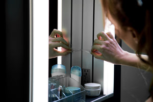 Sidler 1.909.003 Sidelight Medicine Cabinet 35-1/4