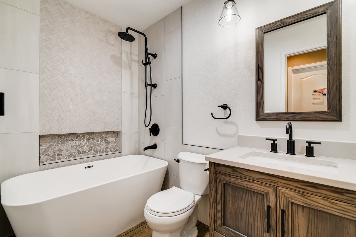 Hydro Systems SUM5731HTO-ALM SUMMERLIN 5731 METRO TUB ONLY-ALMOND