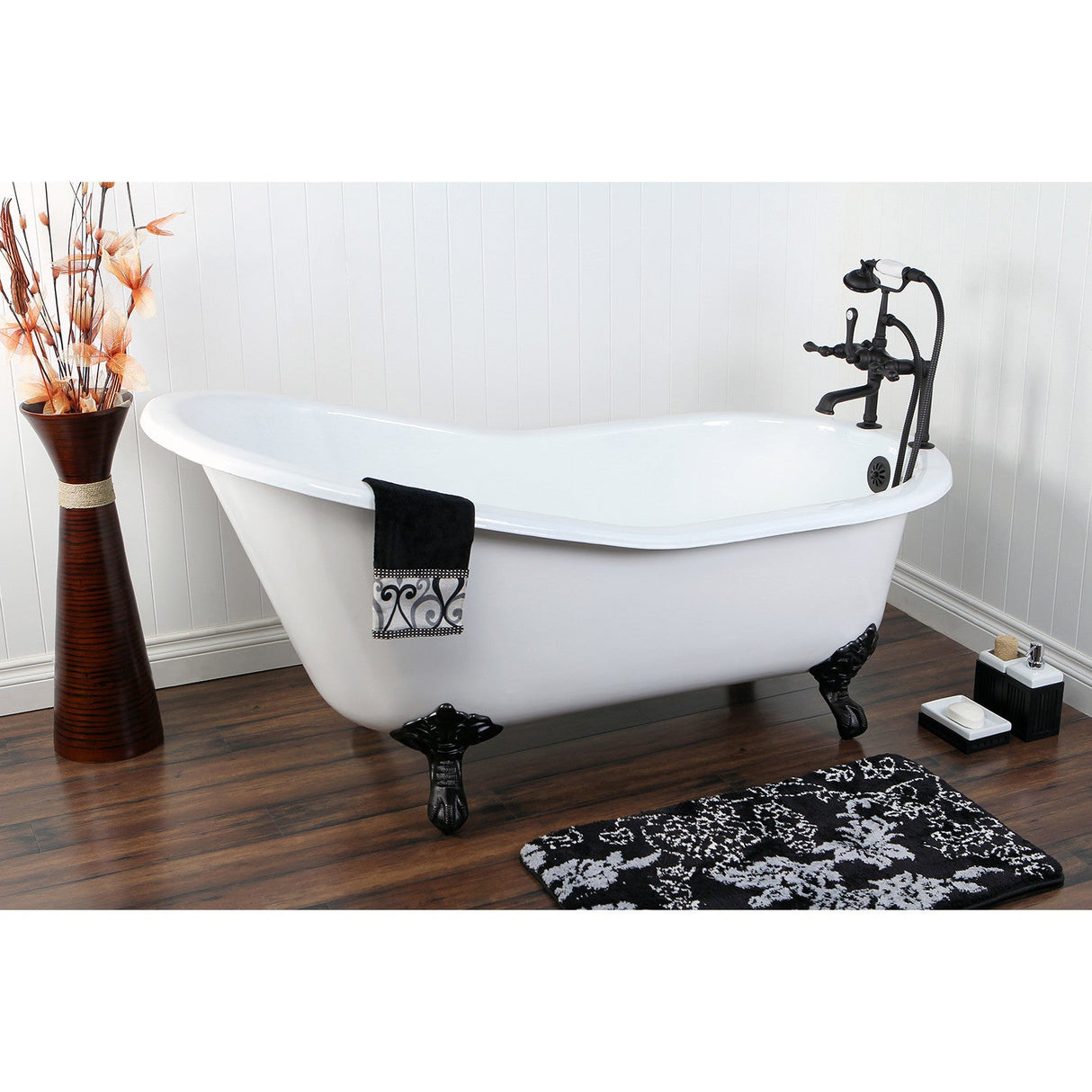 Aqua Eden VCT7D653129B5 61-Inch Cast Iron Single Slipper Clawfoot Tub with 7-Inch Faucet Drillings, White/Oil Rubbed Bronze