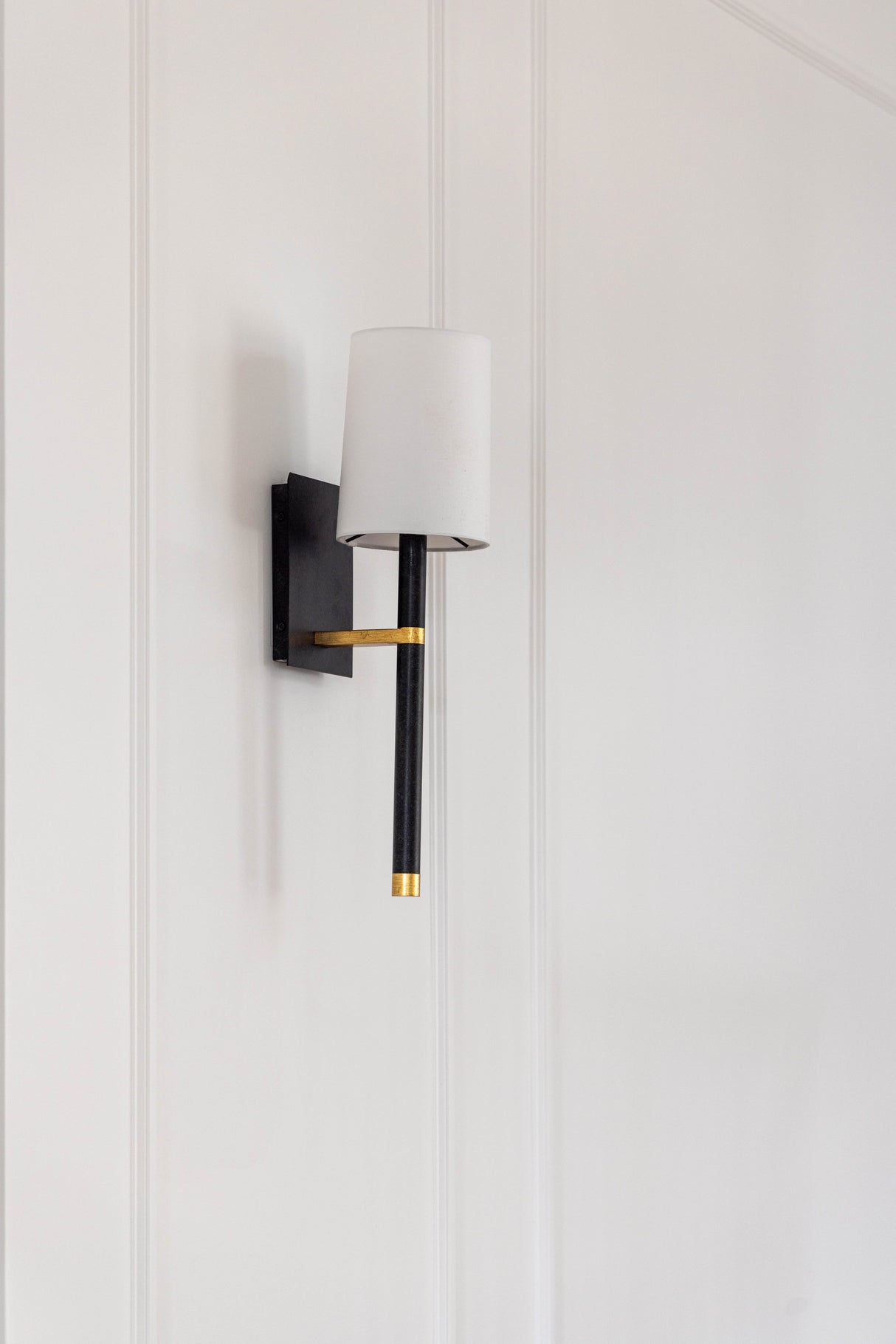 Weston 1 Light Black + Antique Gold Sconce WES-9901-BK-GA