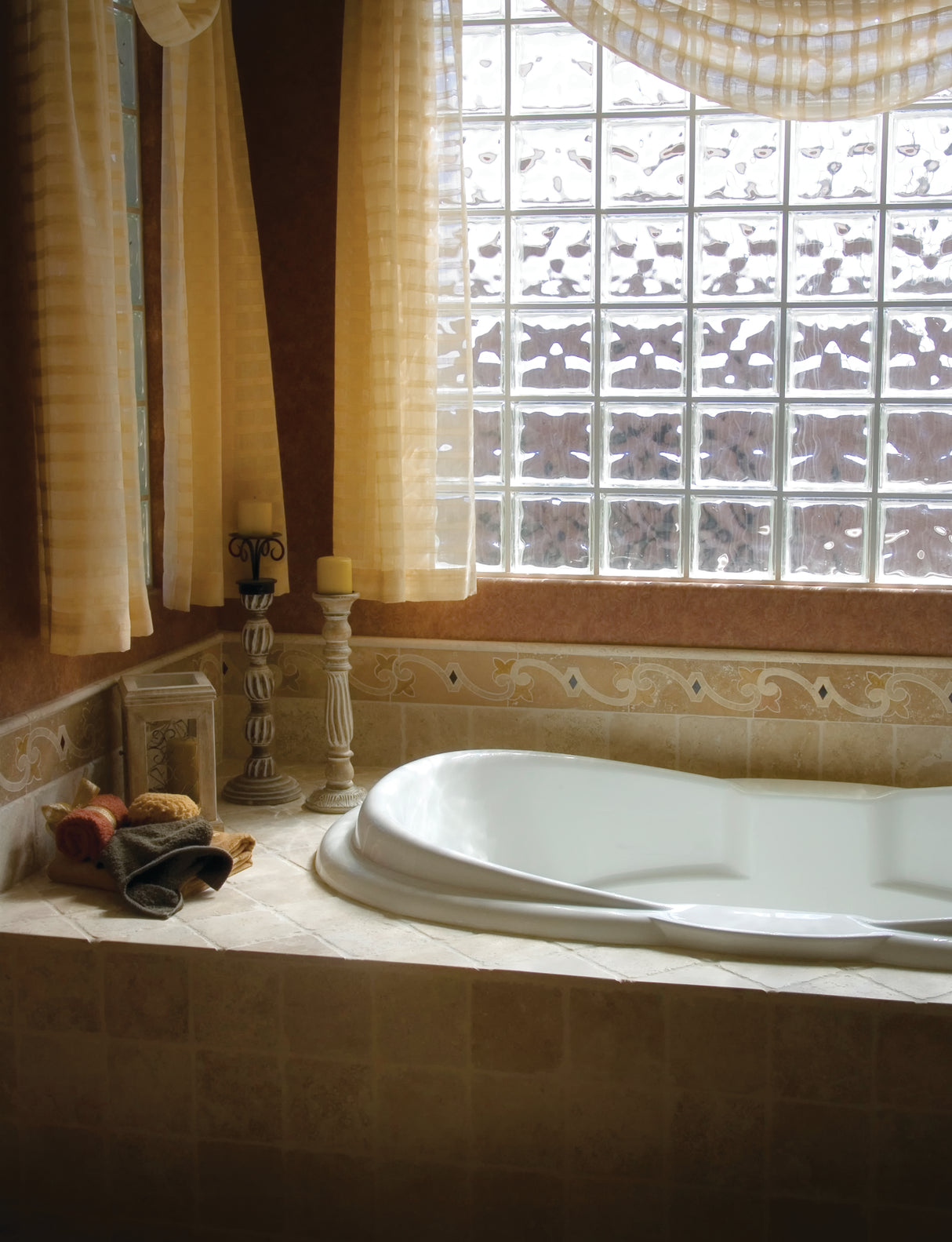 Hydro Systems YVE7242AWP-BON YVETTE 7242 AC W/WHIRLPOOL SYSTEM-BONE