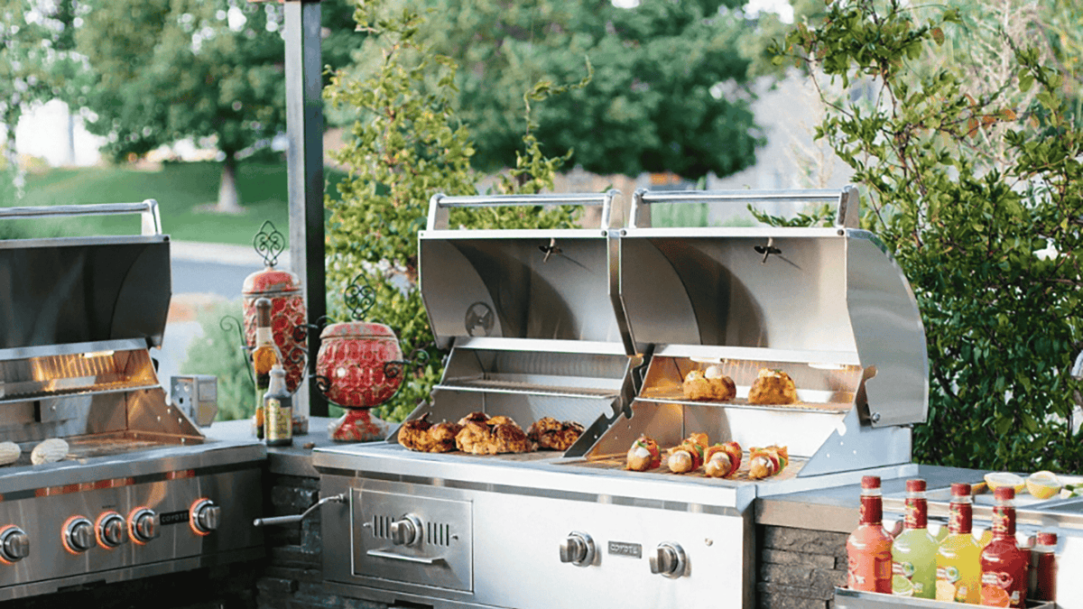 Coyote C3HY50LP 50" Hybrid Gas Grill, Built-In, Liquid Propane, Stainless Steel - image 4
