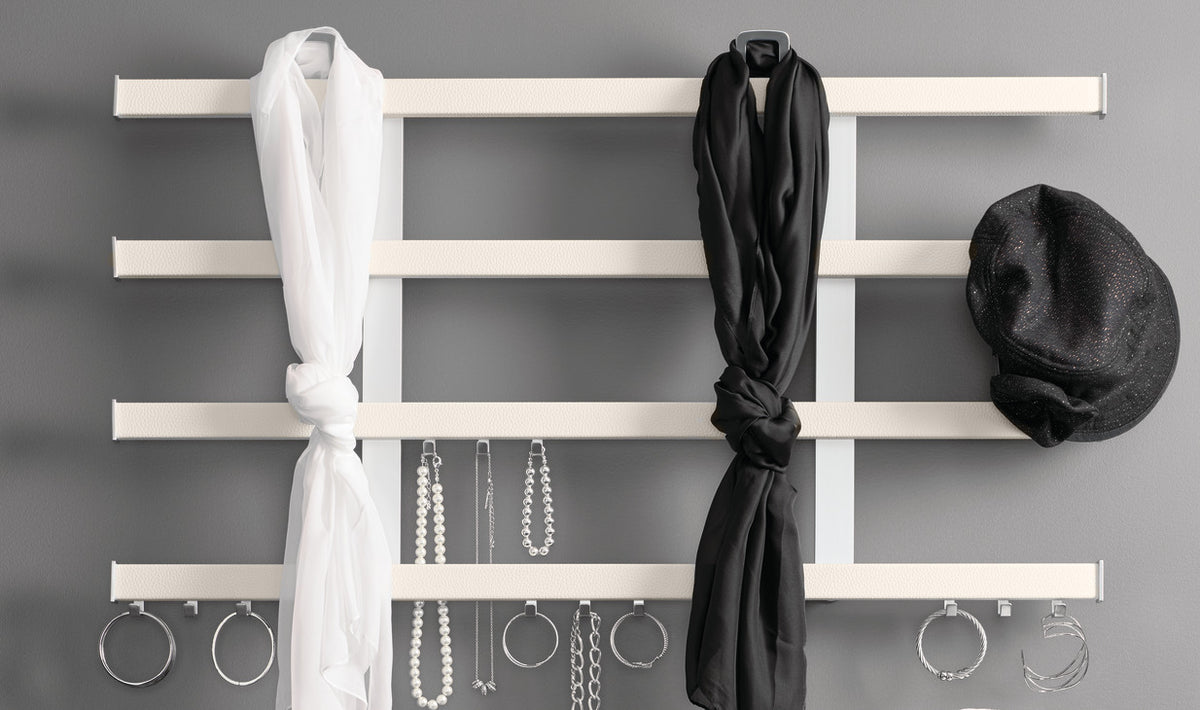 Häfele 807.71.310 TAG - Frame Kit, Quartet Symphony Wall Mount System, Width: 13 1/2", black, oyster leather, anodized