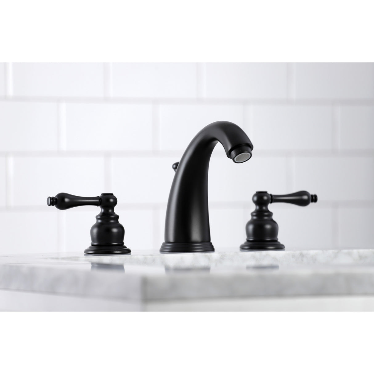Kingston Brass KB980AL Victorian 2-Handle 8 in. Widespread Bathroom Faucet, Matte Black