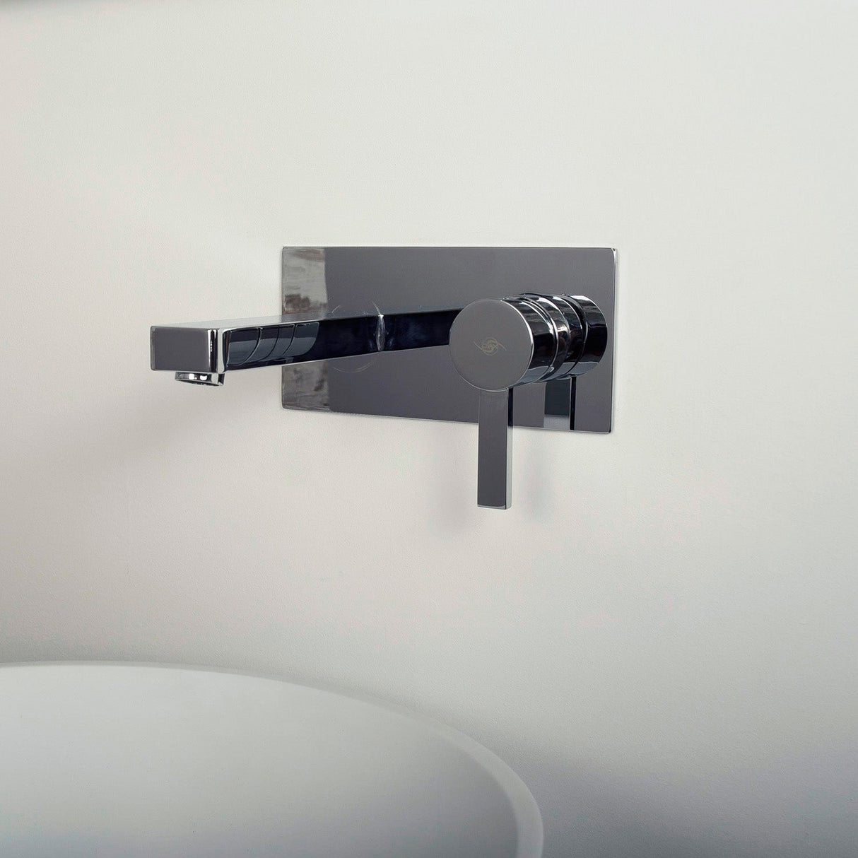 DAX Brass Wall Mount Handle Bathroom Faucet, Chrome DAX-8287