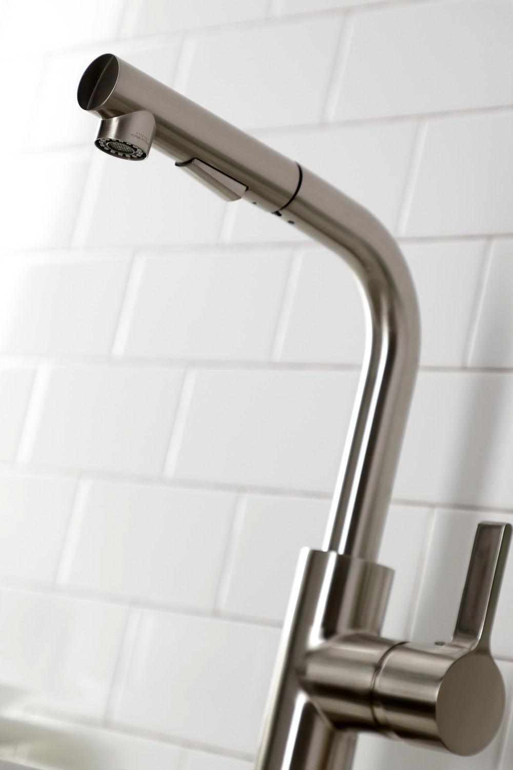 Gourmetier LS2718CTL Continental Single-Handle Kitchen Faucet with Pull-Out Sprayer, Brushed Nickel