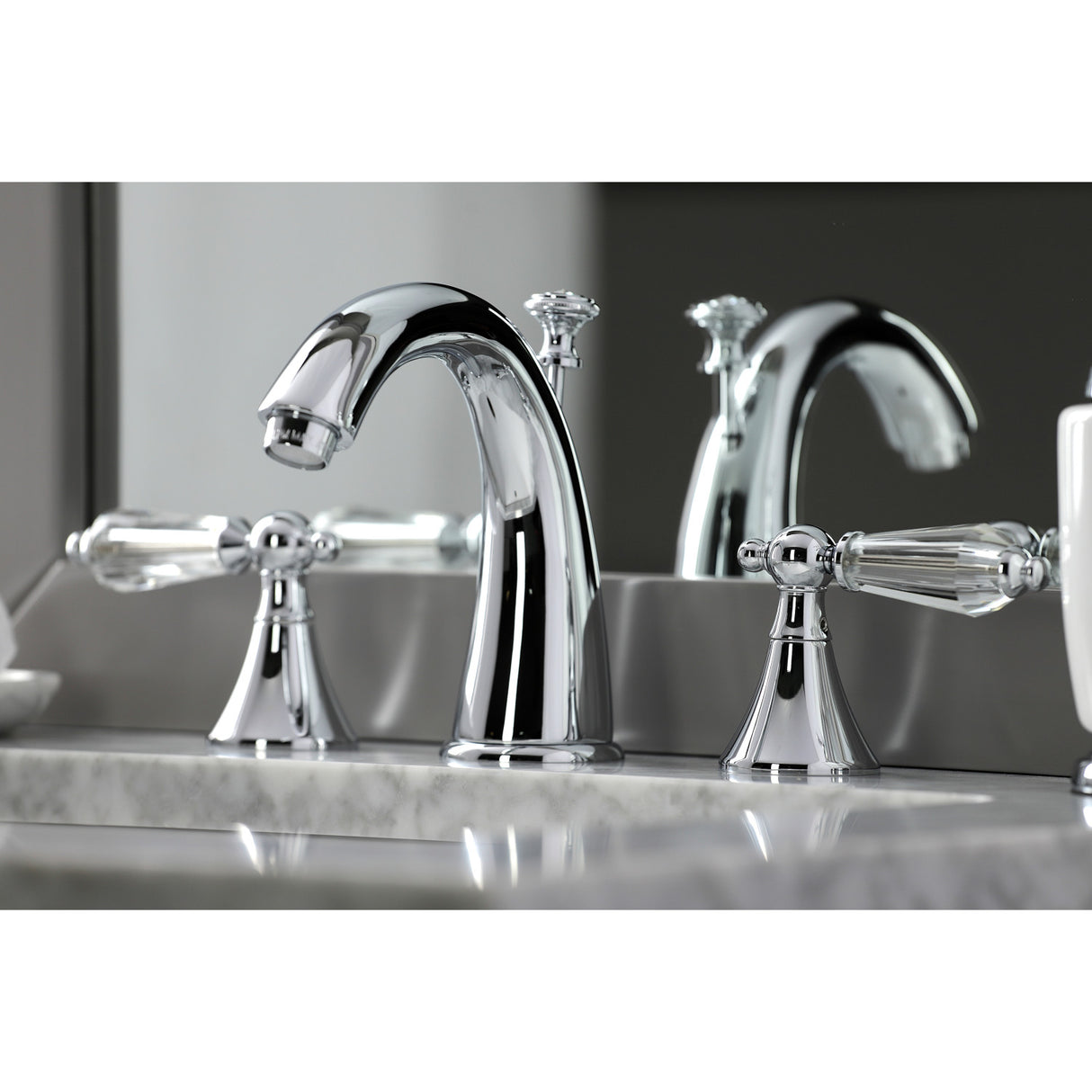 Aqua Eden KS2971WLL 8 in. Widespread Bathroom Faucet, Polished Chrome