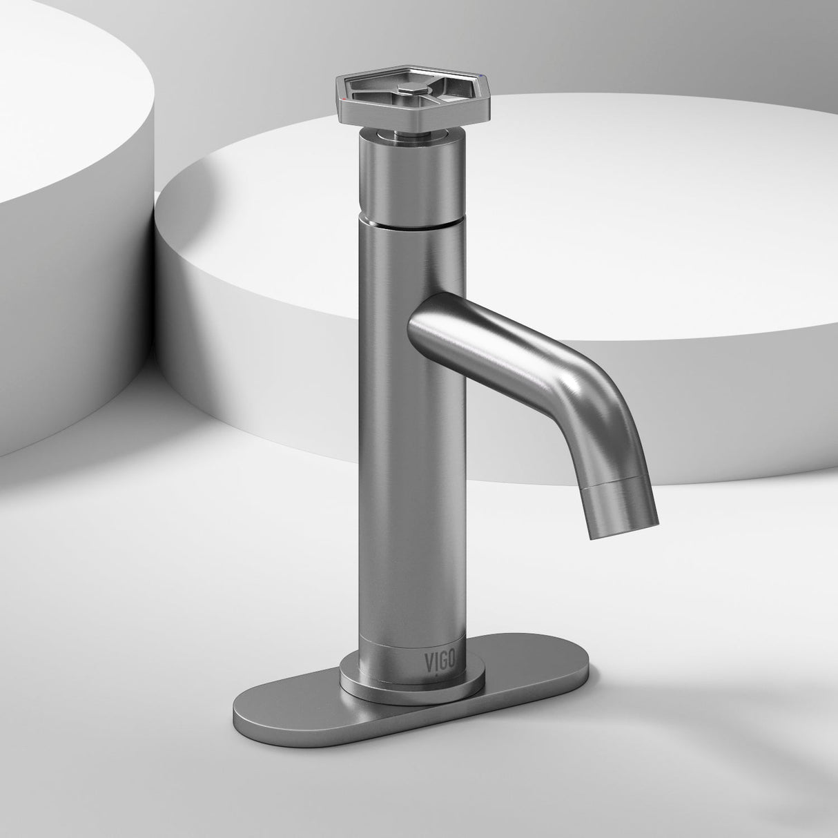 VIGO Ruxton Pinnacle 1-Handle Single Hole Bathroom Faucet with Deck Plate in Brushed Nickel VG01050BNK1