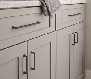 Amerock Cabinet Pull Matte Black 3-3/4 inch (96 mm) Center-to-Center Factor 1 Pack Drawer Pull Cabinet Handle Cabinet Hardware