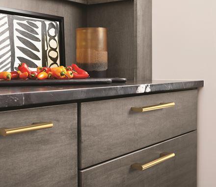 Amerock Cabinet Pull Champagne Bronze 3-3/4 inch (96 mm) Center-to-Center Versa 1 Pack Drawer Pull Cabinet Handle Cabinet Hardware
