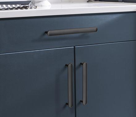 Amerock Cabinet Pull Matte Black 7-9/16 inch (192 mm) Center to Center Concentric 1 Pack Drawer Pull Drawer Handle Cabinet Hardware