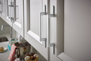 Atlas Homewares Alaire Pull 6 5/16 Inch (c-c) Brushed Nickel