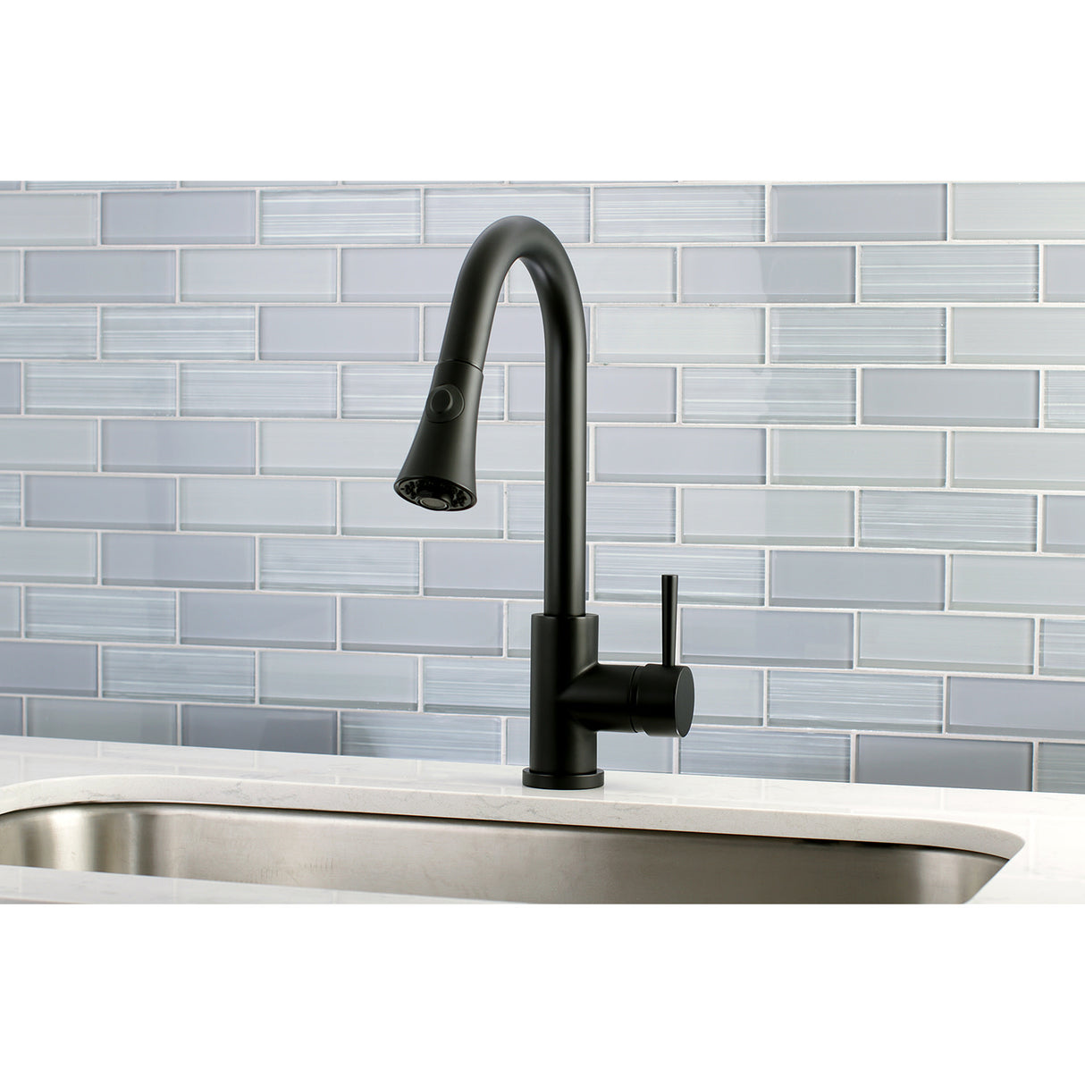 Gourmetier LS8720DL Concord Single-Handle Pull-Down Kitchen Faucet, Matte Black