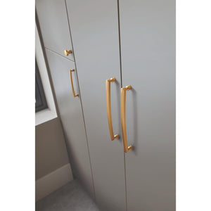 Atlas Homewares Lennox Pull 8 13/16 Inch (c-c) Warm Brass