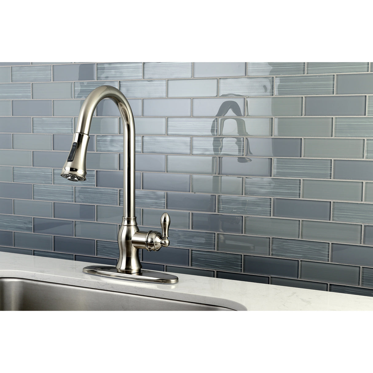 Gourmetier GSY7778ACL American Classic Single-Handle Pull-Down Sprayer Kitchen Faucet, Brushed Nickel