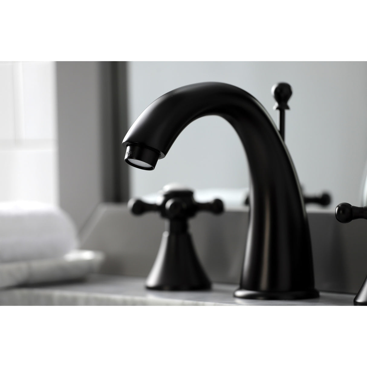 Kingston Brass KS2975BX 8 in. Widespread Bathroom Faucet, Oil Rubbed Bronze