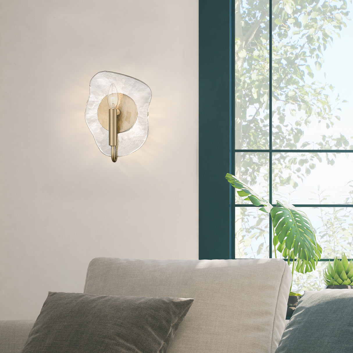 Samara MBS Modern Brass 1 Light Wall Sconce