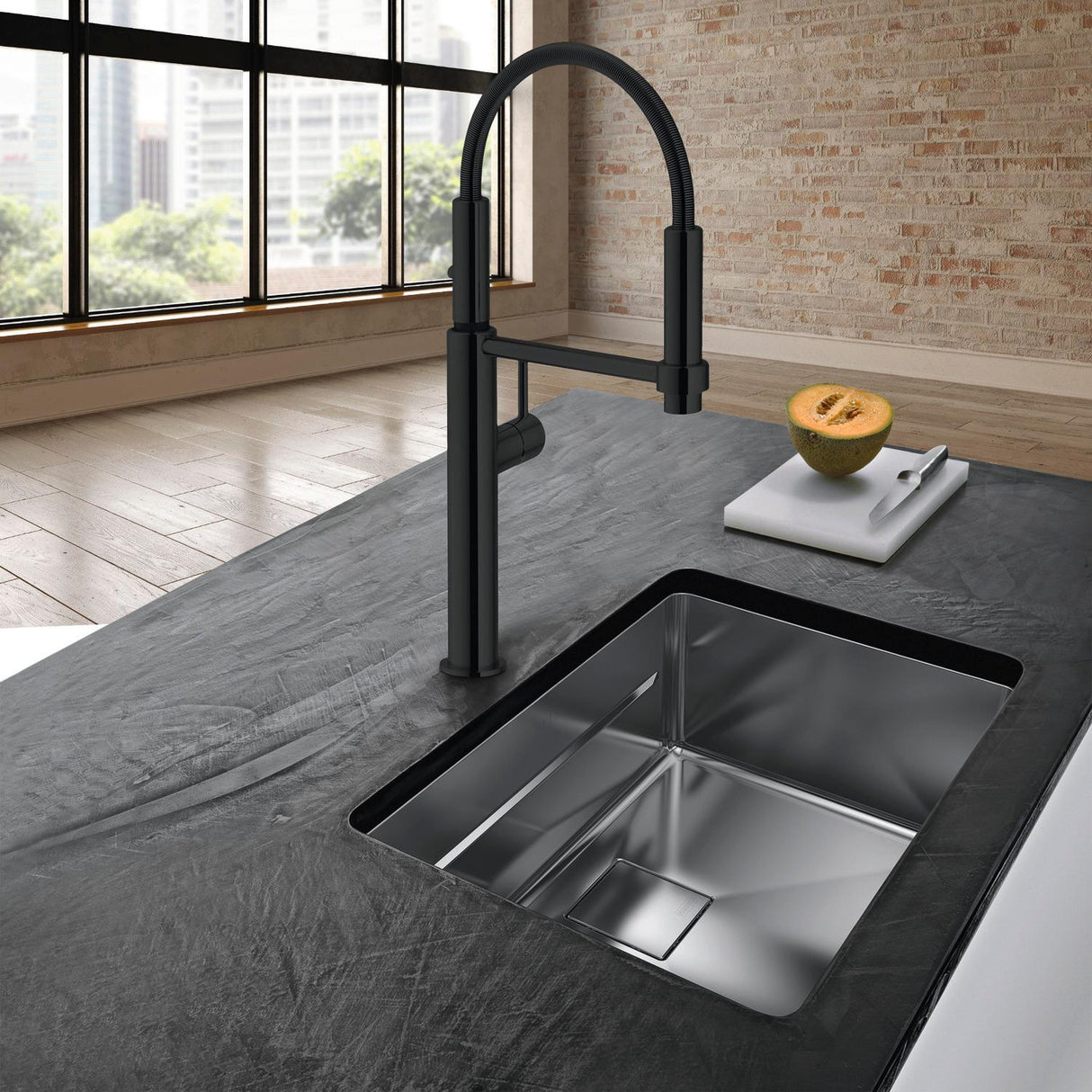 FRANKE PES-360-MBK Pescara 18-inch Single Handle Semi-Pro Kitchen Faucet in Matte Black In Matte Black