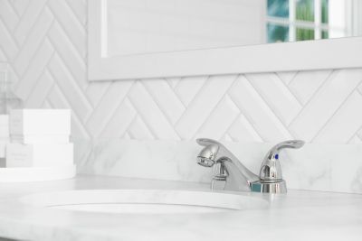 Pfister Polished Chrome Pfirst Series Centerset Bath Faucet LG143-6100
