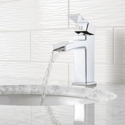 Pfister Polished Chrome Kenzo Single Control, Centerset Bath Faucet LG42-DF0C