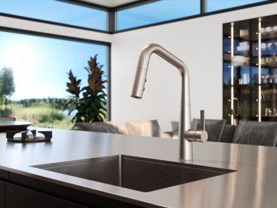 Spot Defense Stainless Steel 1-handle Pull-down Kitchen Faucet