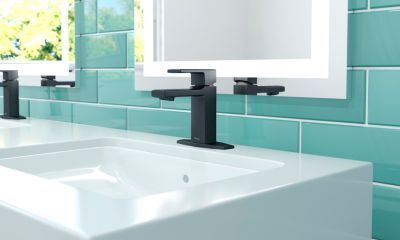 Pfister Matte Black Single Control Bathroom Faucet LG42-DAPB