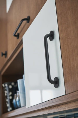 Atlas Homewares Dot Pull 7 9/16 Inch (c-c) Matte Black