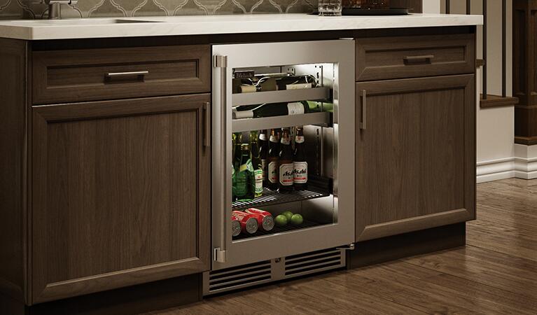 Perlick Signature Series 24-Inch Outdoor 5.2 cu. ft. Capacity Built-In Glass Door Beverage Center with 5.2 cu. ft. Capacity in Stainless Steel with Glass Door (HP24BO-4-3L & HP24BO-4-3R)