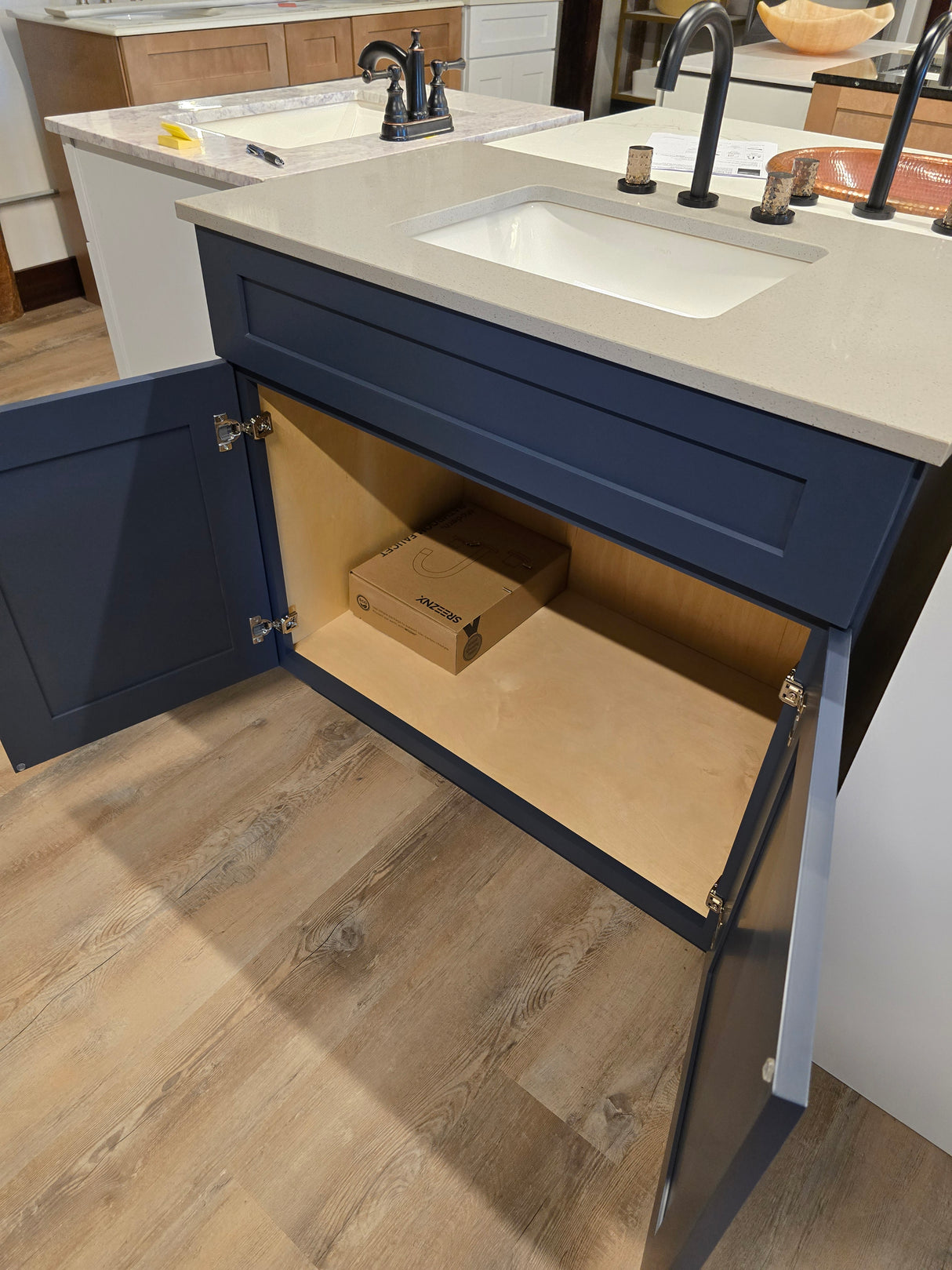 36" Navy Shaker Bathroom Vanity Set with White Quartz Top & Black Widespread Faucet