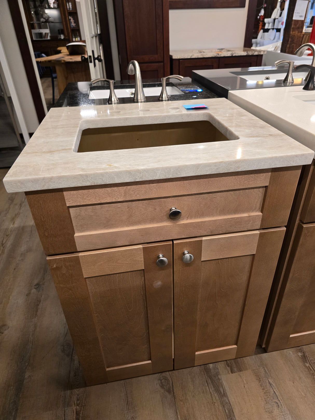 24" Cab-Tec Caramel Shaker Vanity Set with Taj Mahal Granite Top