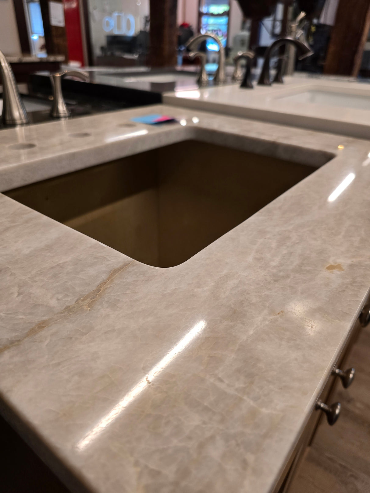24" Cab-Tec Caramel Shaker Vanity Set with Taj Mahal Granite Top
