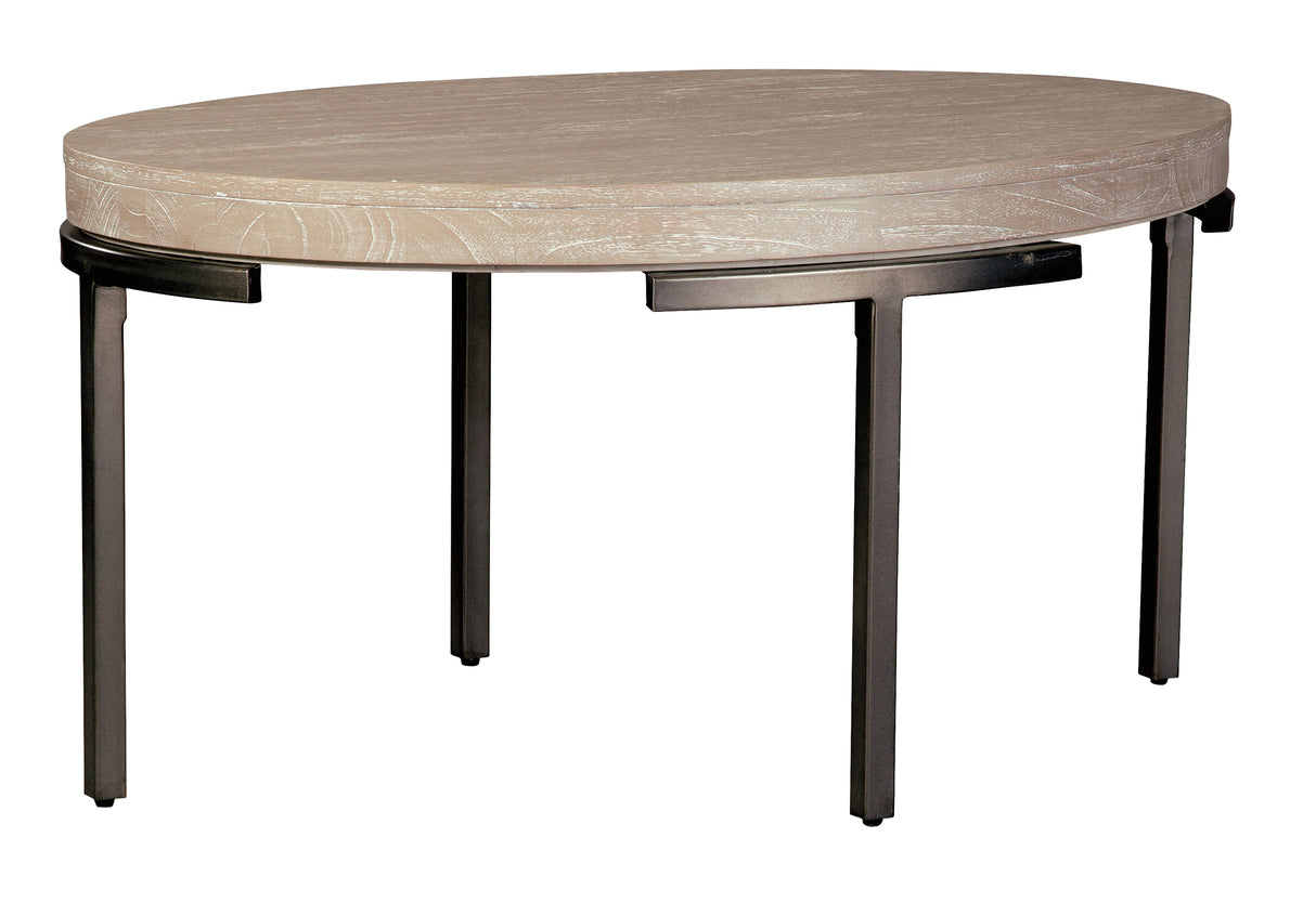 Hekman 25301 Scottsdale 36.75in. x 25in. x 18.25in. Oval Coffee Table