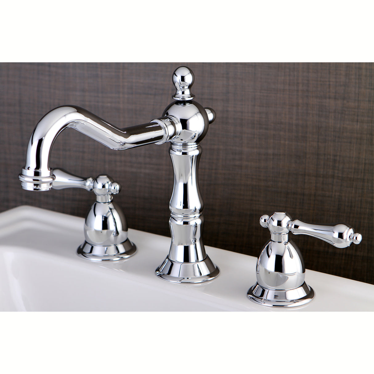 Kingston Brass KS1971AL 8 in. Widespread Bathroom Faucet, Polished Chrome