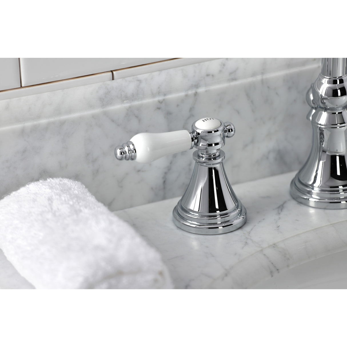 Kingston Brass KS2981BPL Bel-Air Widespread Bathroom Faucet with Brass Pop-Up, Polished Chrome