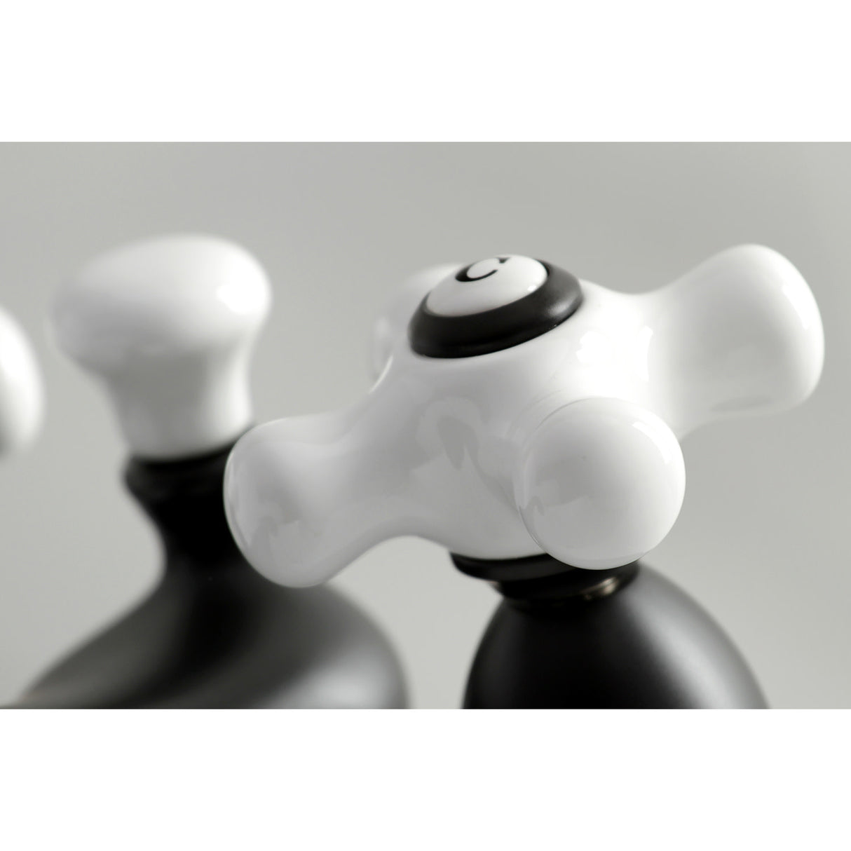 Kingston Brass KS3600PX 4 in. Centerset Bathroom Faucet, Matte Black