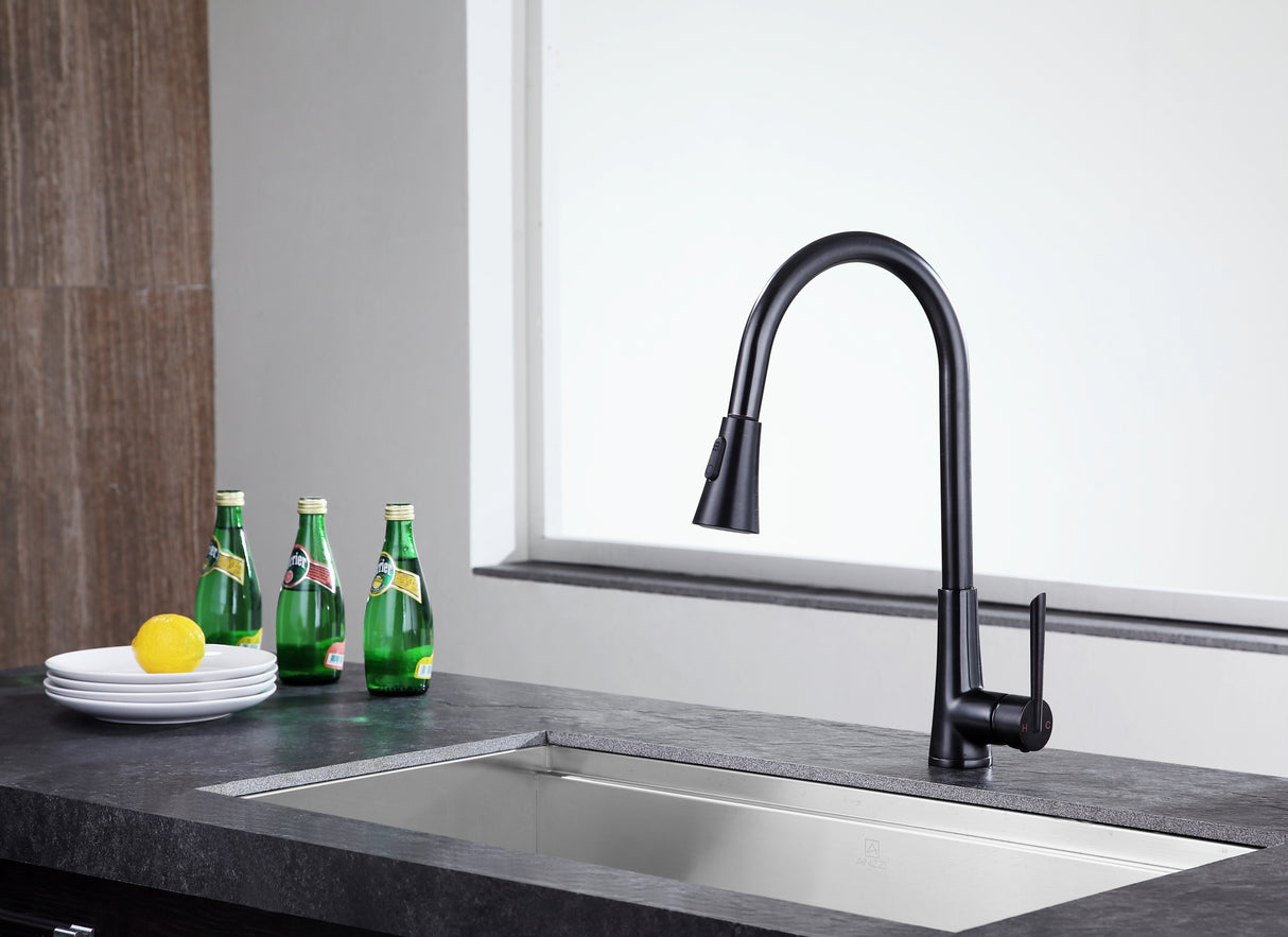 ANZZI KF-AZ216ORB Tulip Single-Handle Pull-Out Sprayer Kitchen Faucet in Oil Rubbed Bronze