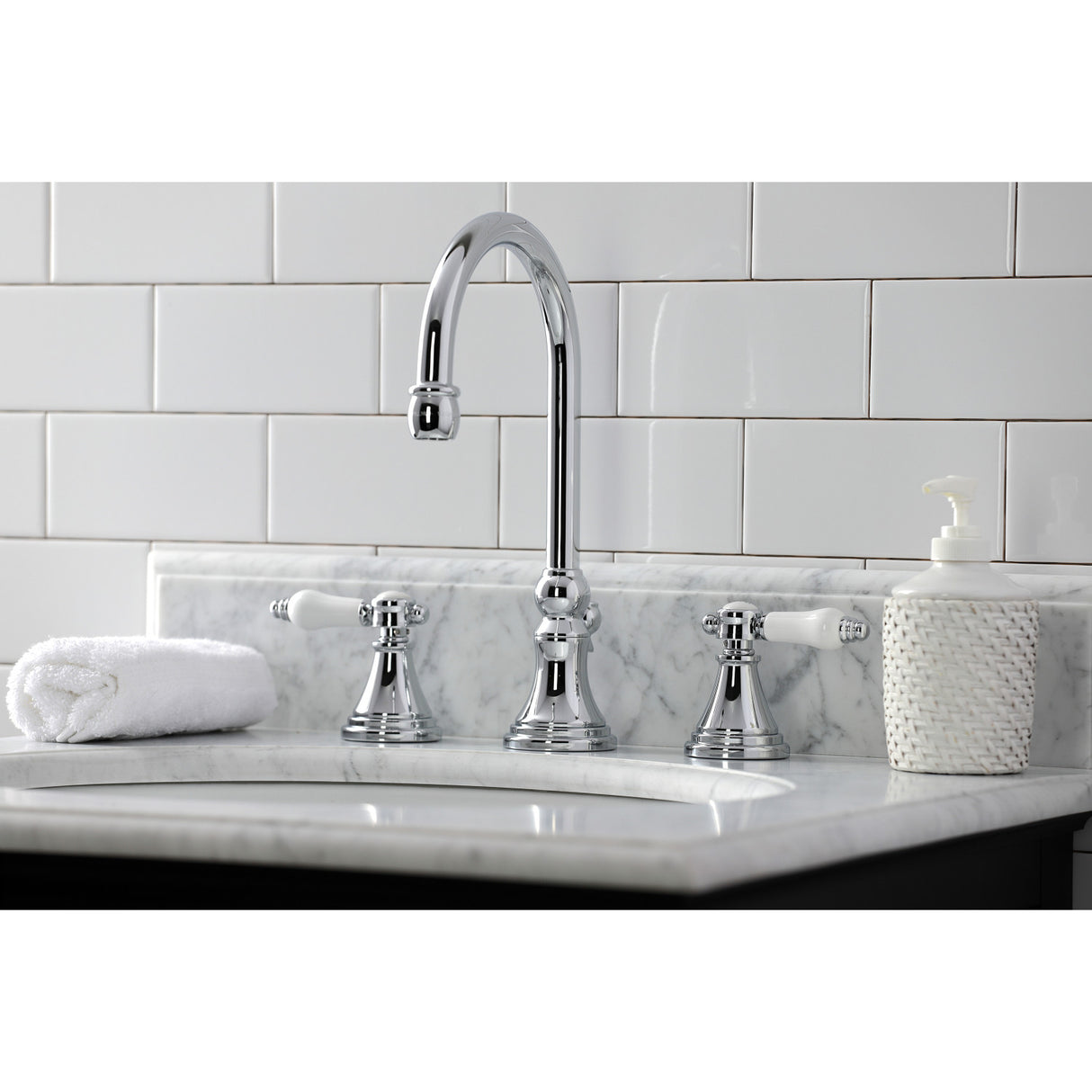 Kingston Brass KS2981BPL Bel-Air Widespread Bathroom Faucet with Brass Pop-Up, Polished Chrome