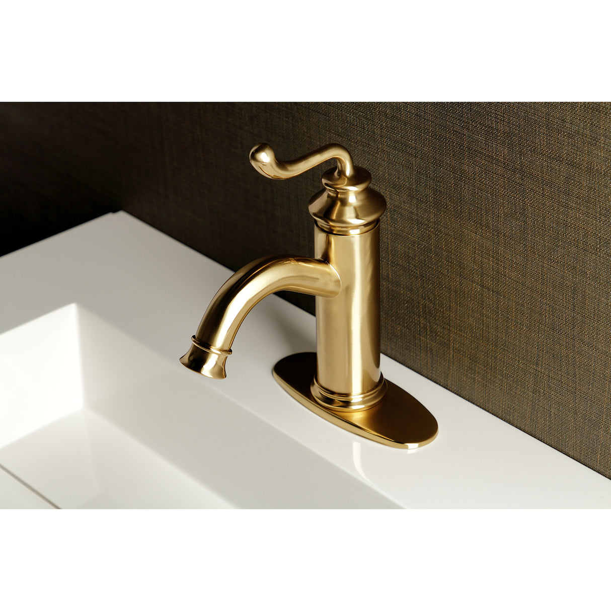 Fauceture LS5413RL Royale Single-Handle Bathroom Faucet with Push Pop-Up, Brushed Brass