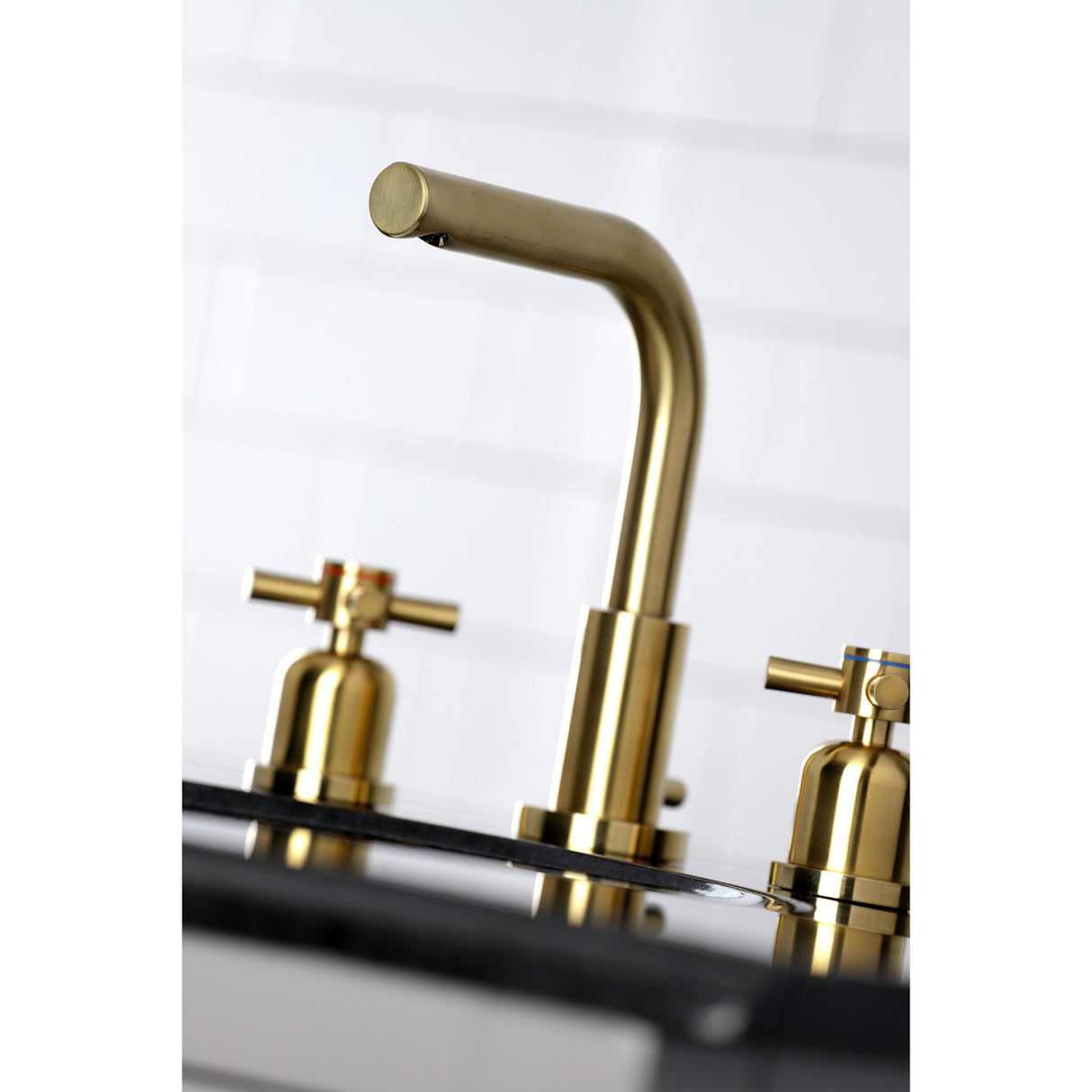 Fauceture FSC8953DX 8 in. Widespread Bathroom Faucet, Brushed Brass